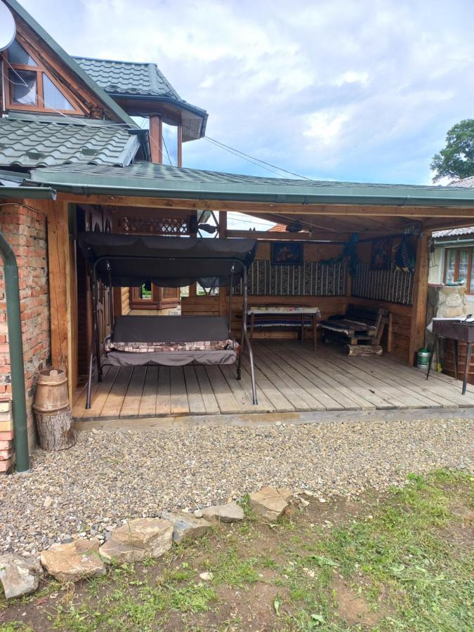 Садиба Федорчуків Гірська Хатина Scheschory Exterior foto